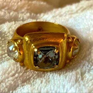 Brighton Affectionate Ring Size 8 Gold 3 Crystals